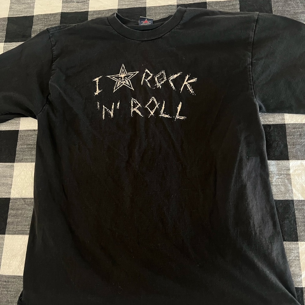 Vintage XL Obey Propaganda t-shirt in very good condition